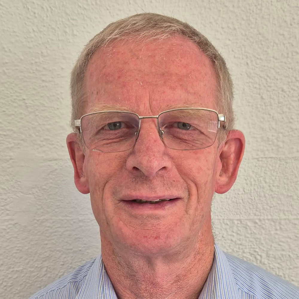 Dr Michiel van der Merwe